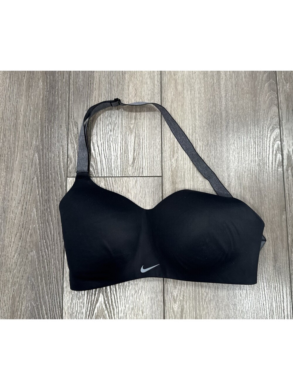 Nike Women's Studio Training Light Support Sports Bra Black Small (D-E)